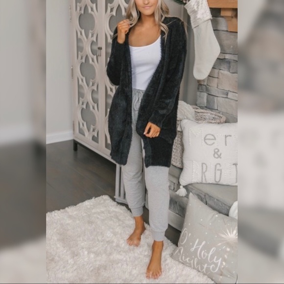 Sweaters - Cardigan 🖤